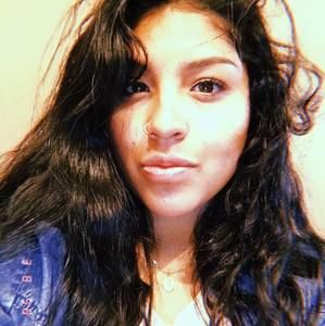 Meet your Posher, Ana